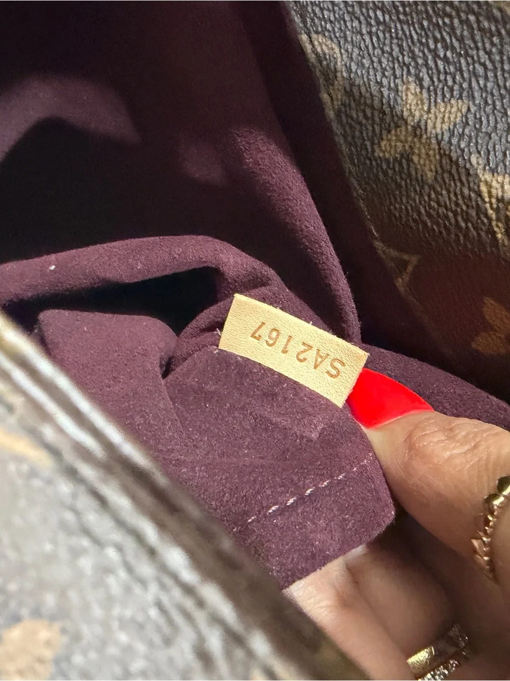 Louis Vuitton Millie  Brown Monogram Canvas Hobo Shoulder Bag